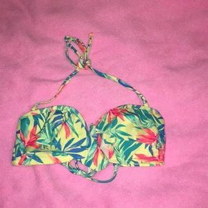 Bikini top